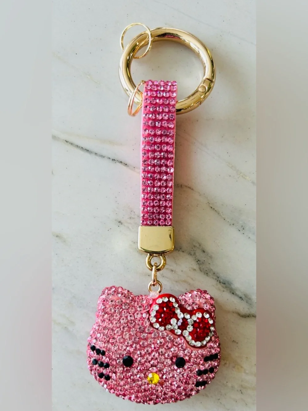 Pink‎ Rhinestone Hello Kitty Keychain Charm 🎀✨